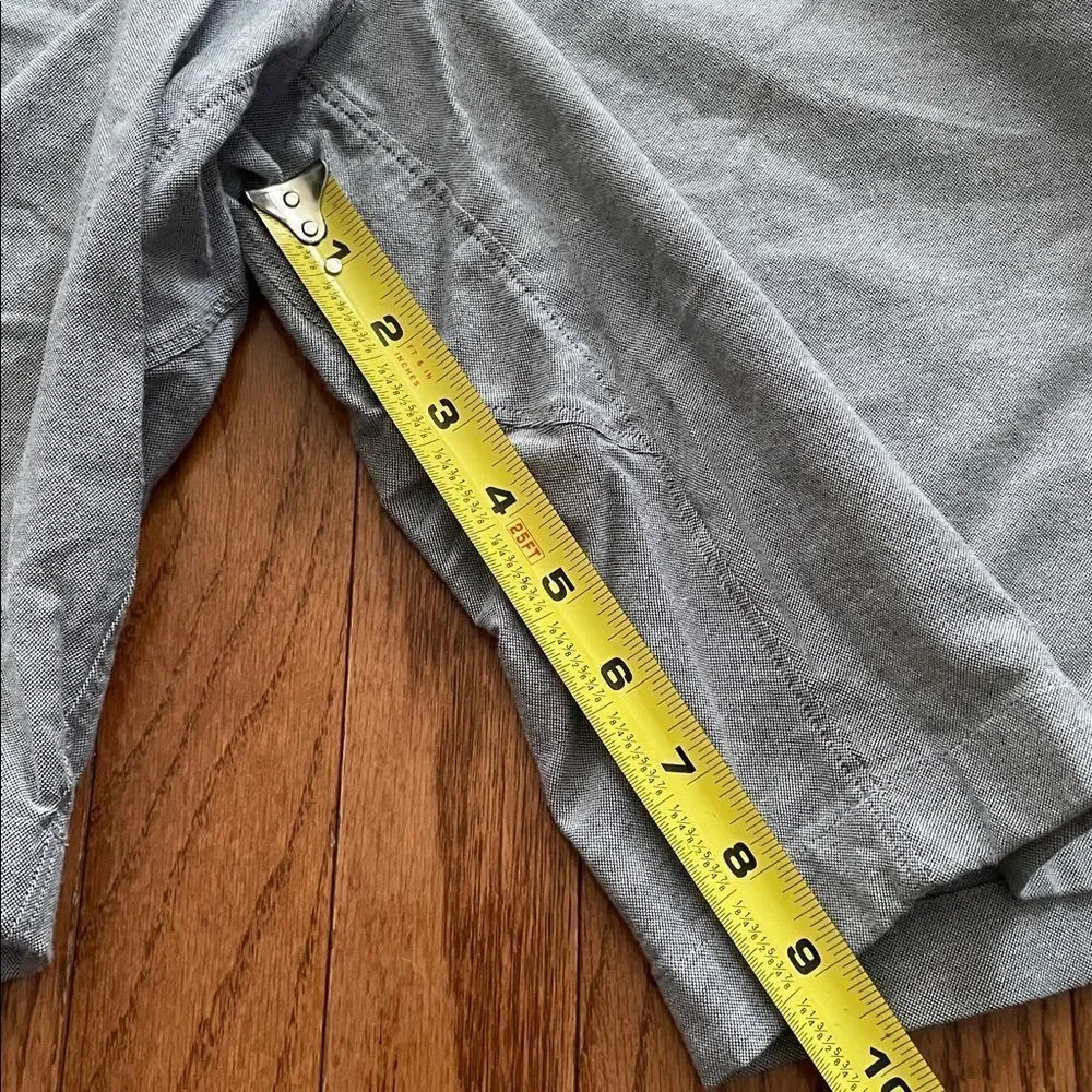 Lululemon Light Gray Knit Chino Shorts Men’s Sz 31